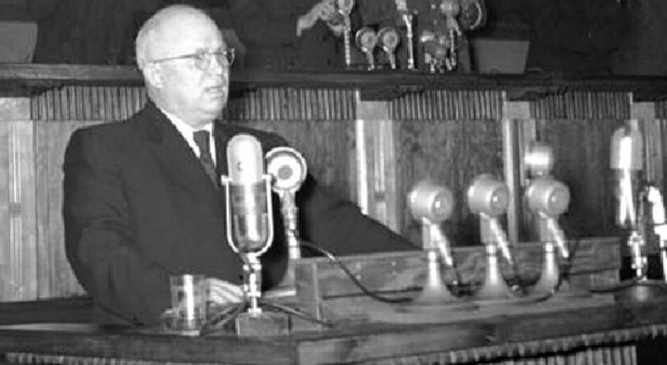 W 1956, na XX zjeździe KPZR wygłosił tajny referat pt.: „O kulcie jednostki i jego następstwach”, w którym wyjawił zbrodnie Stalina.