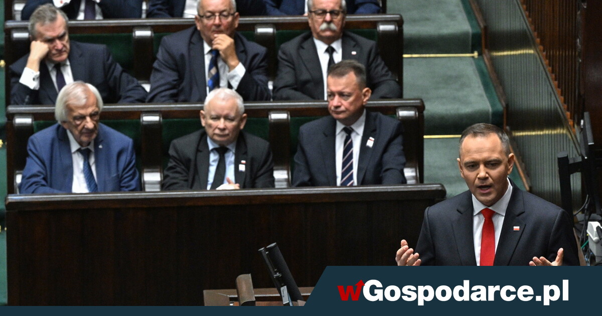 Prezydent zapowiada nową konstytucję!