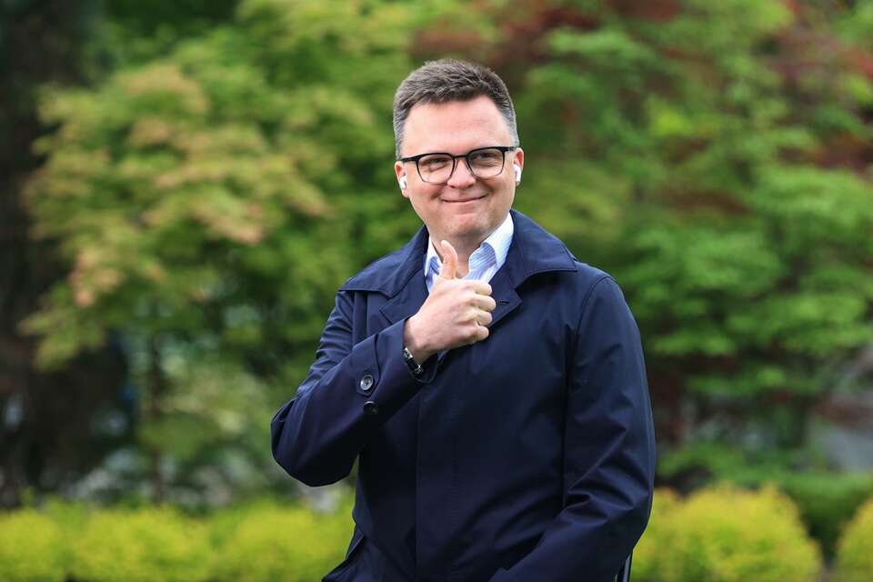 Szymon Hołownia podczas otwartego spotkania z sympatykami w Rybniku / autor: PAP/Jarek Praszkiewicz