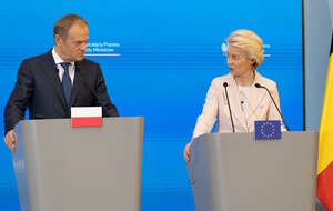 Donald Tusk i Ursula von der Leyen / autor: Fratria