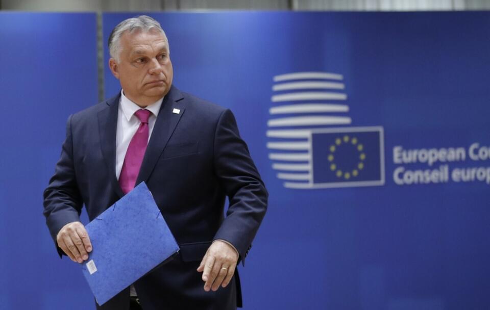 Premier Węgier Wiktor Orban / autor: PAP/EPA/OLIVIER HOSLET