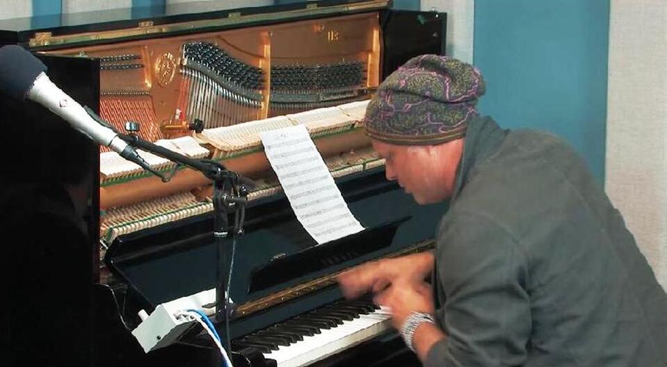 fot. screenshot z YouTube