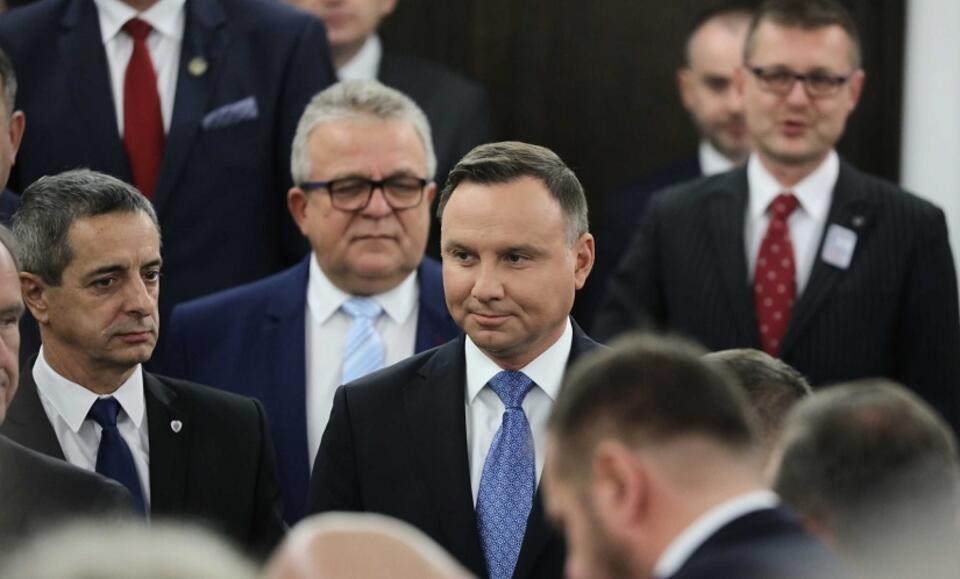 Prezydent Andrzej Duda podczas inauguracyjnego posiedzenia Senatu / autor: PAP/Tomasz Gzell