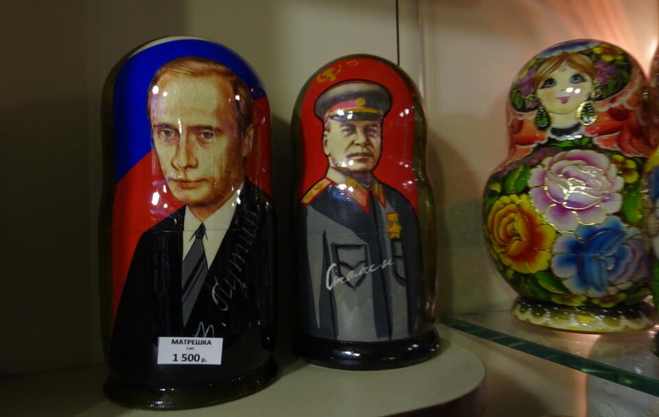 Matrioszka: Putin, Stalin / autor: Fratria