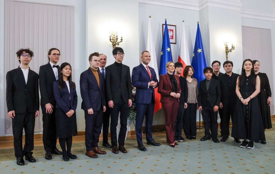 Para Prezydencka i Laureaci Konkursu / autor: Grzegorz Jakubowski/KPRP