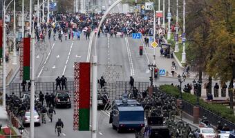 Białoruś: Brak odpowiedzi na ultimatum. Firmy reagują