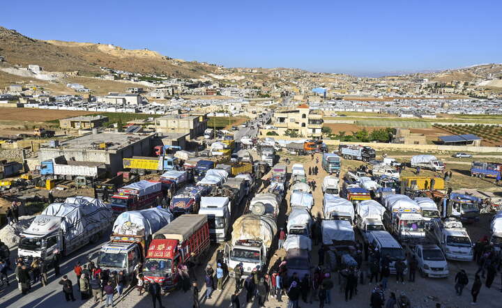 Syryjscy uchodźcy na granicy Libanu / autor: PAP/EPA/WAEL HAMZEH