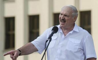 Łukaszenka: Męczę Putina o Iskandery