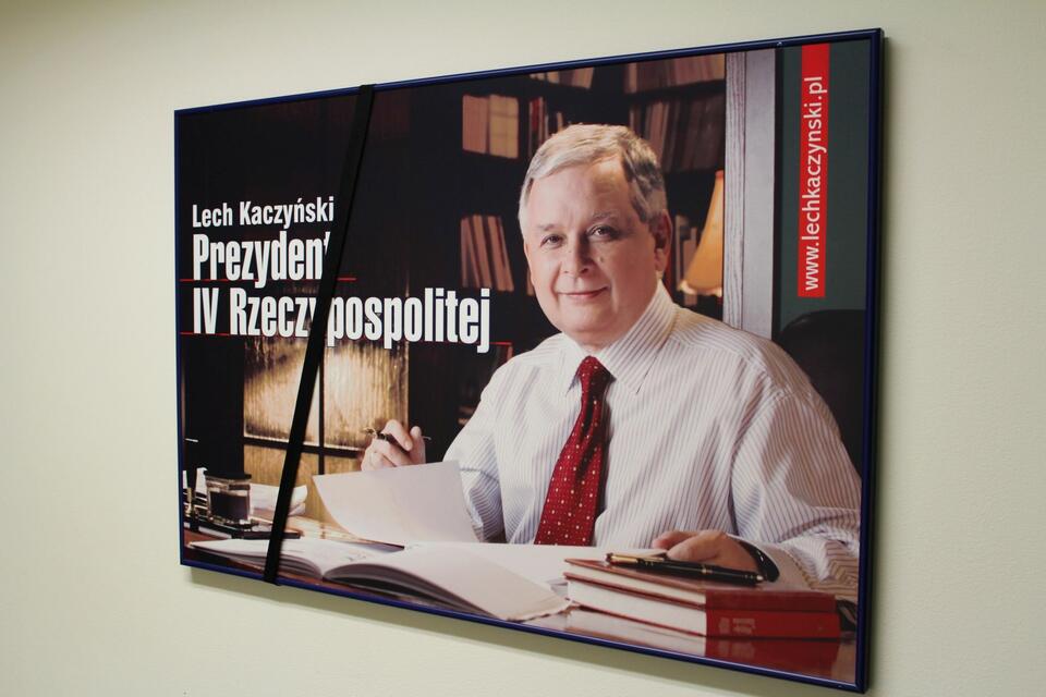 Śp. prezydent Lech Kaczyński, plakat z 2005 roku / autor: wPolityce.pl