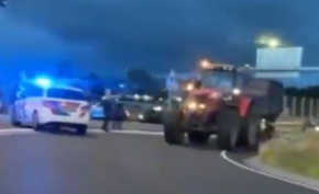 Holandia, masowe protesty rolników. Policja użyła broni! [wideo]