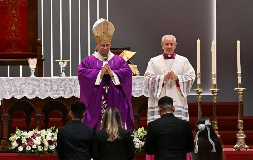 Papież Leon XIV / autor: PAP/EPA/STRINGER