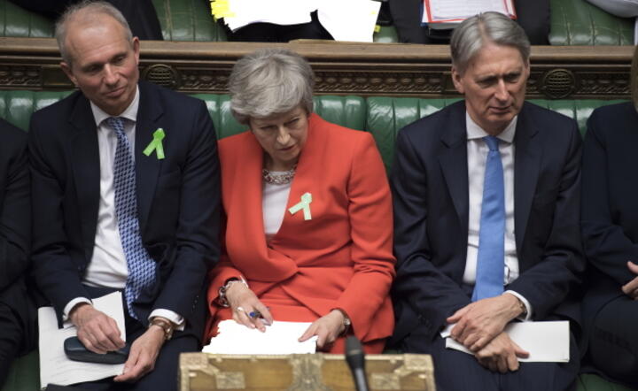 Premier Theresa May nie ma zadowolonej miny; kryzys brexitowy pogłębia się / autor: PAP/ EPA/JESSICA TAYLOR / UK PARLIAMENT