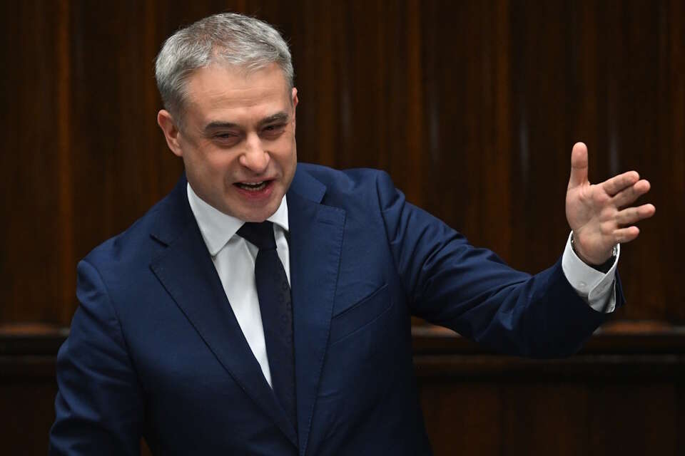 Na zdjęciu Krzysztof Gawkowski przemawia z mównicy sejmowej / autor: PAP/Radek Pietruszka