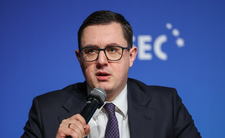 Minister ma złe wieści. Tyle w weekend zapłacimy za paliwo. Będzie tylko drożej / autor: PAP