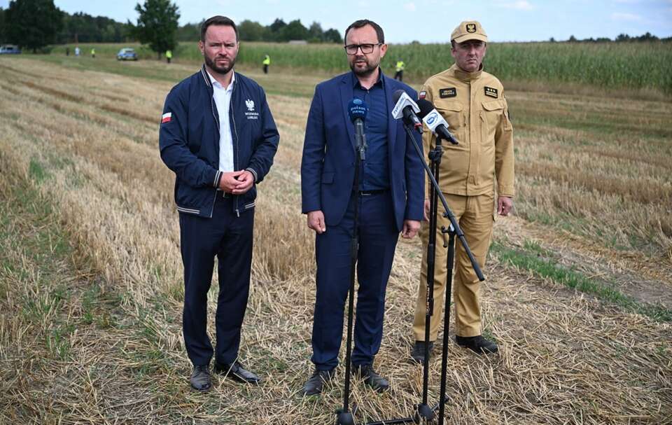 Briefing prasowy w Osinach / autor: PAP/Wojtek Jargiło