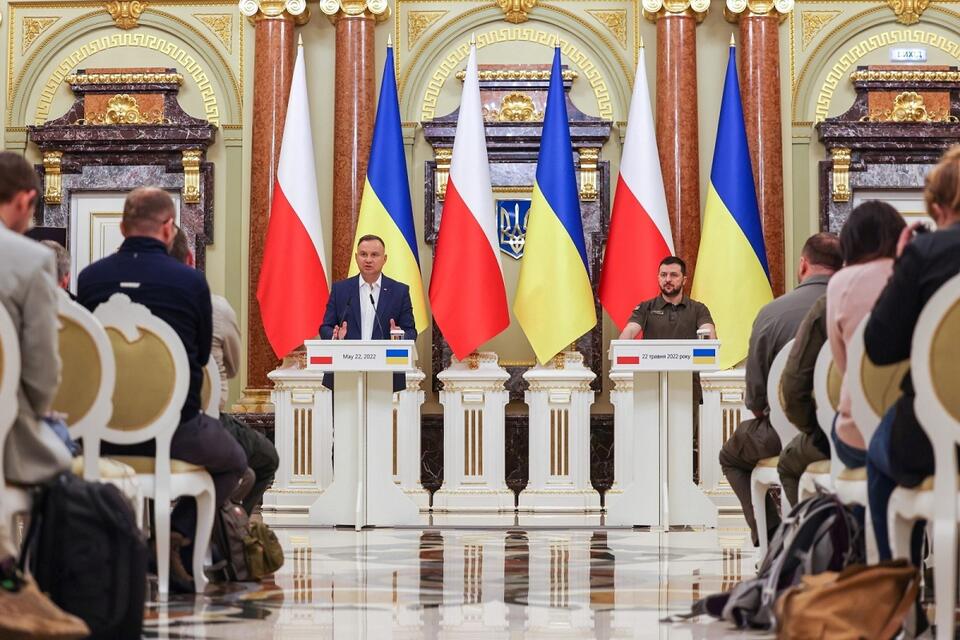 Prezydent RP Andrzej Duda i prezydent Ukrainy Wołodymyr Zełenski podczas konferencji prasowej w Kijowie / autor: PAP/Jakub Szymczuk/KPRP