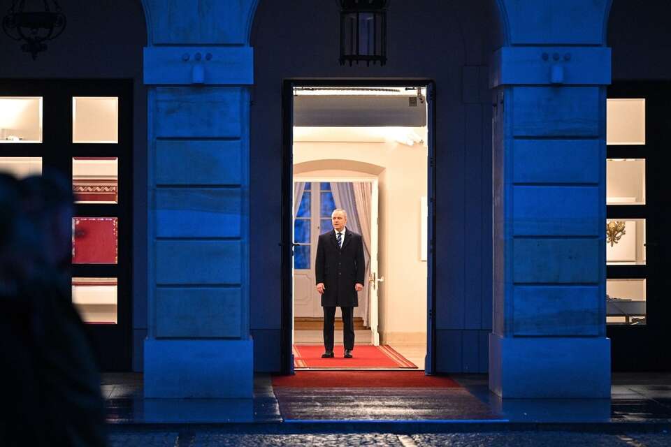 Rządząca gangsterka chce przy pomocy służb zbierać haki