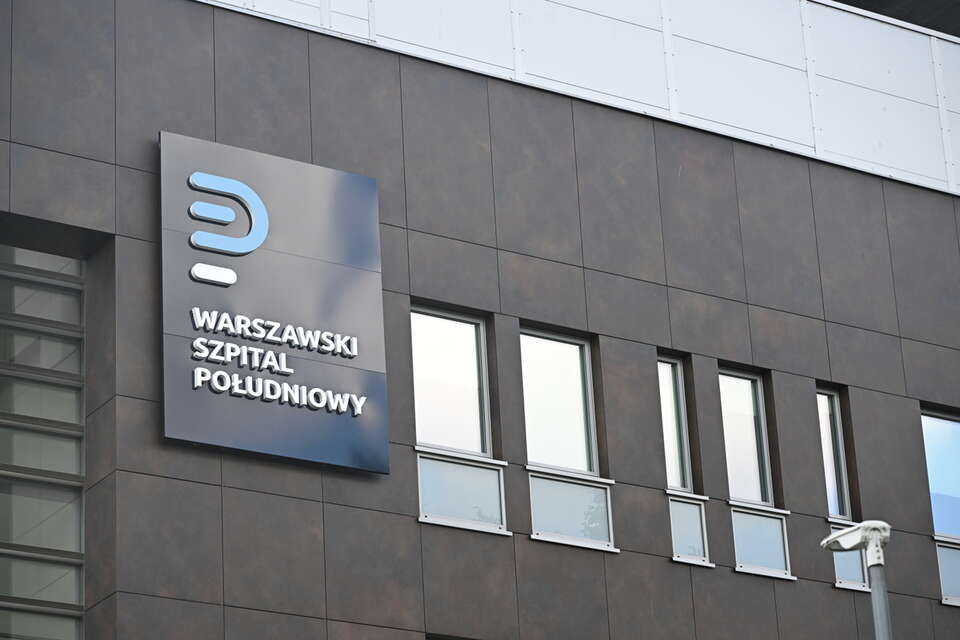 Szpital Południowy w Warszawie / autor: PAP/Radek Pietruszka