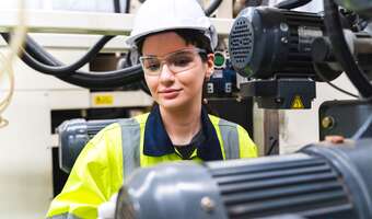 Ranking 2026 – Kwalifikacyjne Kursy Zawodowe (KKZ), po których najszybciej znajdziesz stabilną pracę