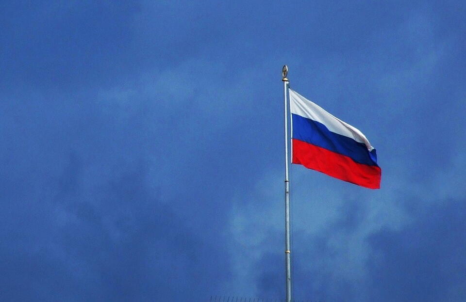 Rosyjska flaga  / autor: pixabay.com