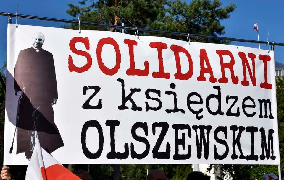 Manifestacja solidarności z ks. Olszewskim / autor: Fratria