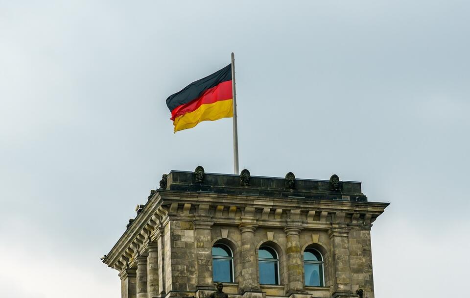 Jaka jest postawa Niemiec wobec sankcji? / autor: Fratria