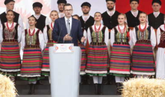Premier: polska wieś ma przyciągać, a nie wyludniać się