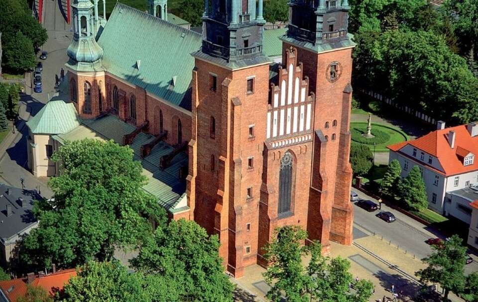 Poznańska katedra na Ostrowie Tumskim / autor: X/@ArchPoznan
