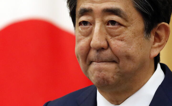 Premier Japonii Shinzo Abe / autor: PAP/EPA/KIM KYUNG-HOON / POOL