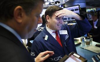 Lekkie spadki na Wall Street po głosach Fed