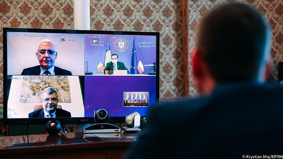 Wideokonferencja premiera Morawieckiego z premierem Rumunii / autor: Krystian Maj/KPRM