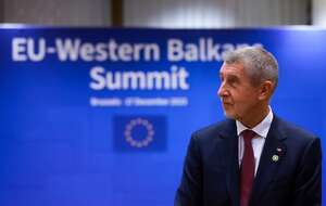 Andrej Babisz, premier Czech / autor: PAP/EPA/OLIVIER HOSLET