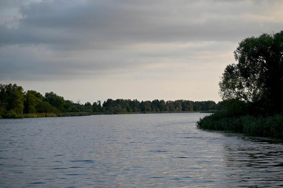 Widok na Odrę w Szczecinie / autor: PAP/Marcin Bielecki