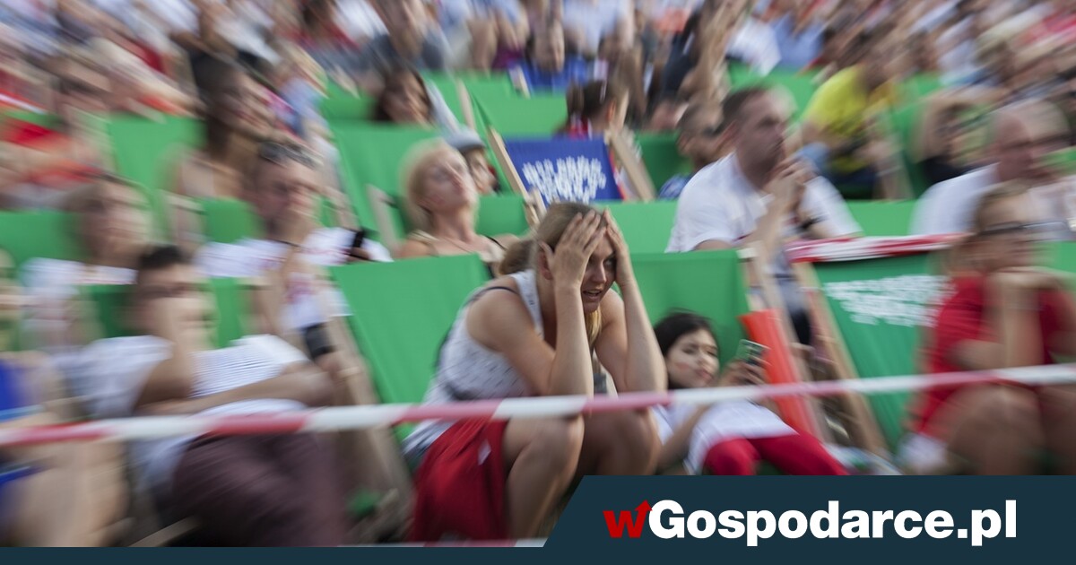 Tak znika Polska. W rok 157 tys. osób mniej