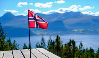 Norwegia: pieniądze z ropy idą na wojsko