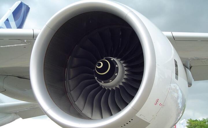 Silnik Rolls-Royce Trent 900 na samolocie Airbus A380 / autor: Wikipedia.org