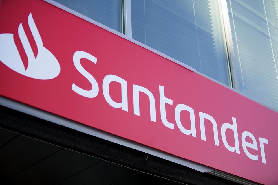 Logo banku Santander / autor: Fratria