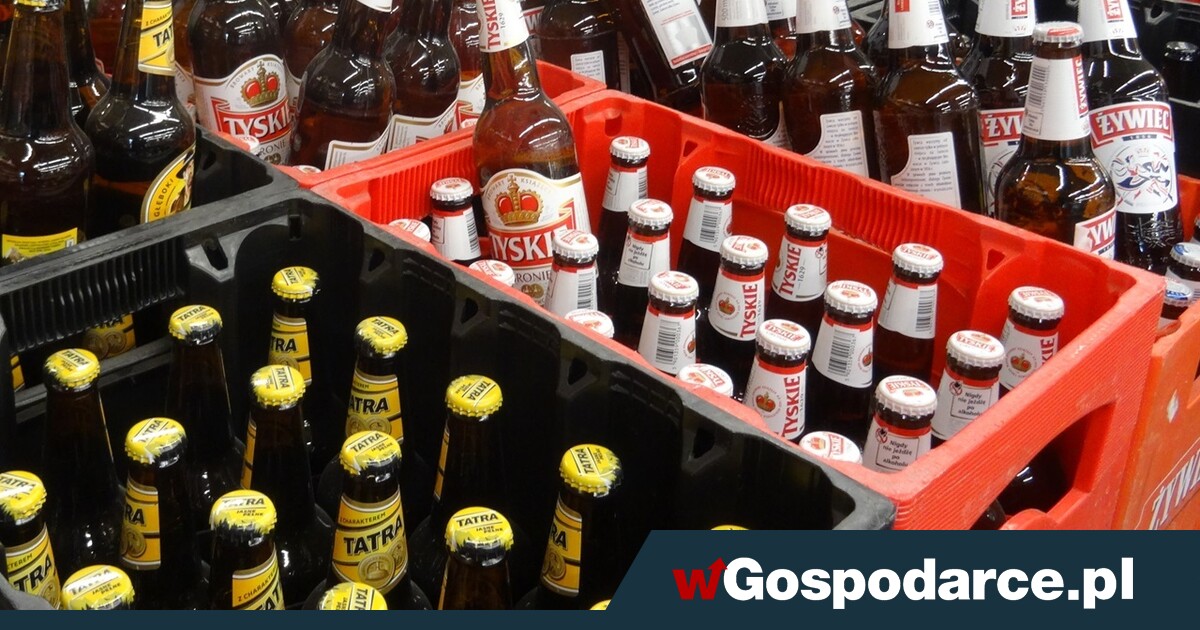 Z pięciu browarów w Polsce zamykają już drugi