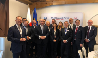 Minister Sasin spotkał się w Davos z przedsiębiorcami