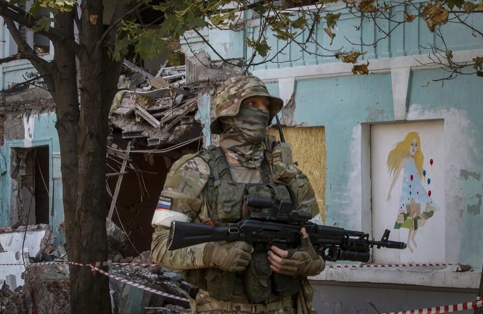 Rosyjski żołnierz w Donbasie / autor: PAP/EPA