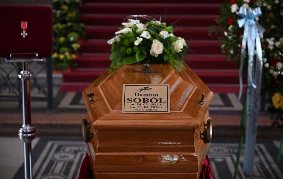 Pogrzeb śp. Damiana Sobola / autor: PAP/Darek Delmanowicz