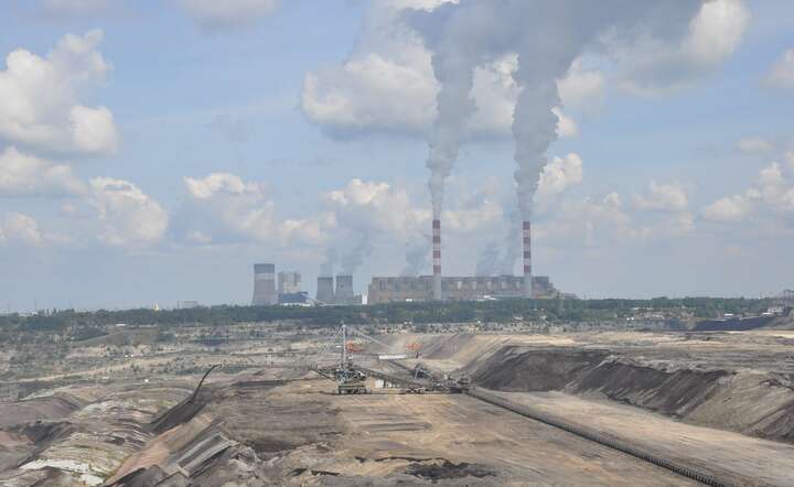 Elektrownia na węgiel brunatny w Bełchatowie / autor: Pixabay