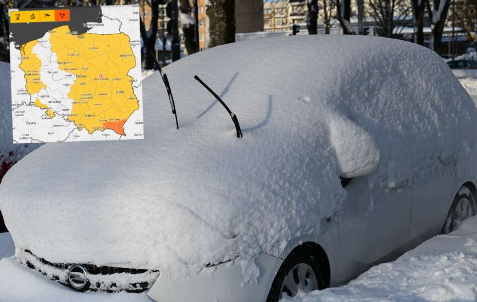 Śnieg na ulicach Słupska; Mapa ostrzeżeń IMGW / autor: PAP/Piotr Kowala/IMGW