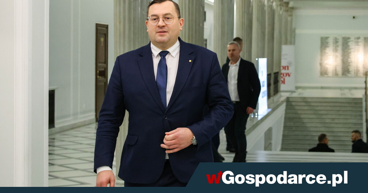 Krajewski zostaje na stanowisku. Na jak długo?