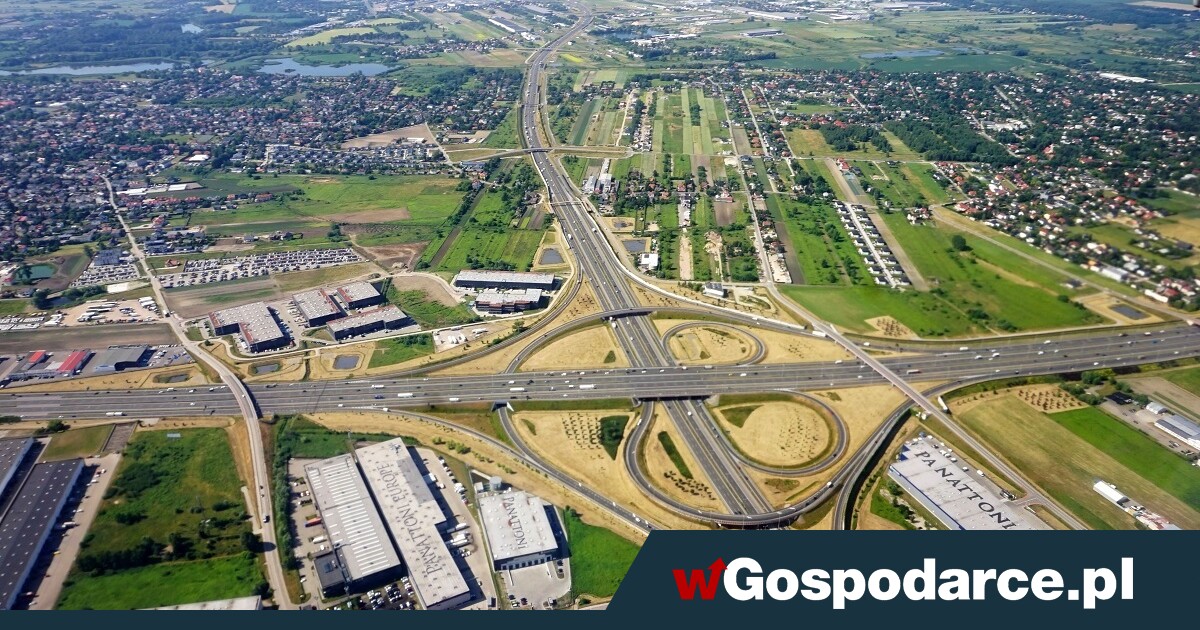 Deweloperzy ostrzą sobie zęby na ziemię rolną