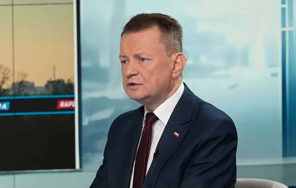 Na zdjęciu Mariusz Błaszczak na antenie Telewizji wPolsce24 / autor: Telewizja wPolsce24