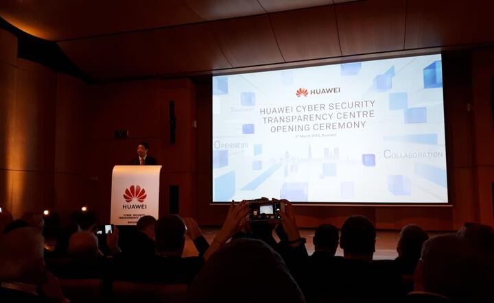 Huawei otwiera Centrum Przejrzystości i Bezpieczeństwa Cybernetycznego w Brukseli / autor: Fratria