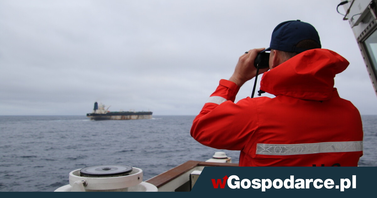 Ameryka uderza siłowo w "flotę cieni"