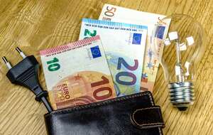 Obniżenie kosztów energii elektrycznej to warunek utrzymania europejskiej bazy przemysłowej / autor: Fratria / AS