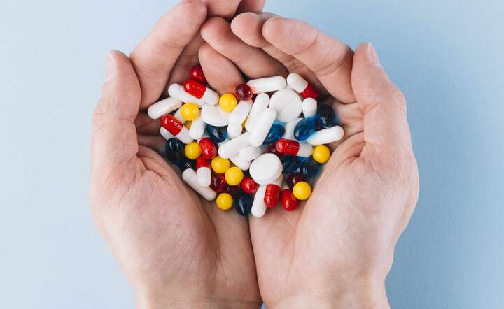 W 2024 roku państwo dopłaciło do programu darmowych leków 3,1 mld zł.  Mniej darmowych leków dla seniorów. / autor: Pixabay
